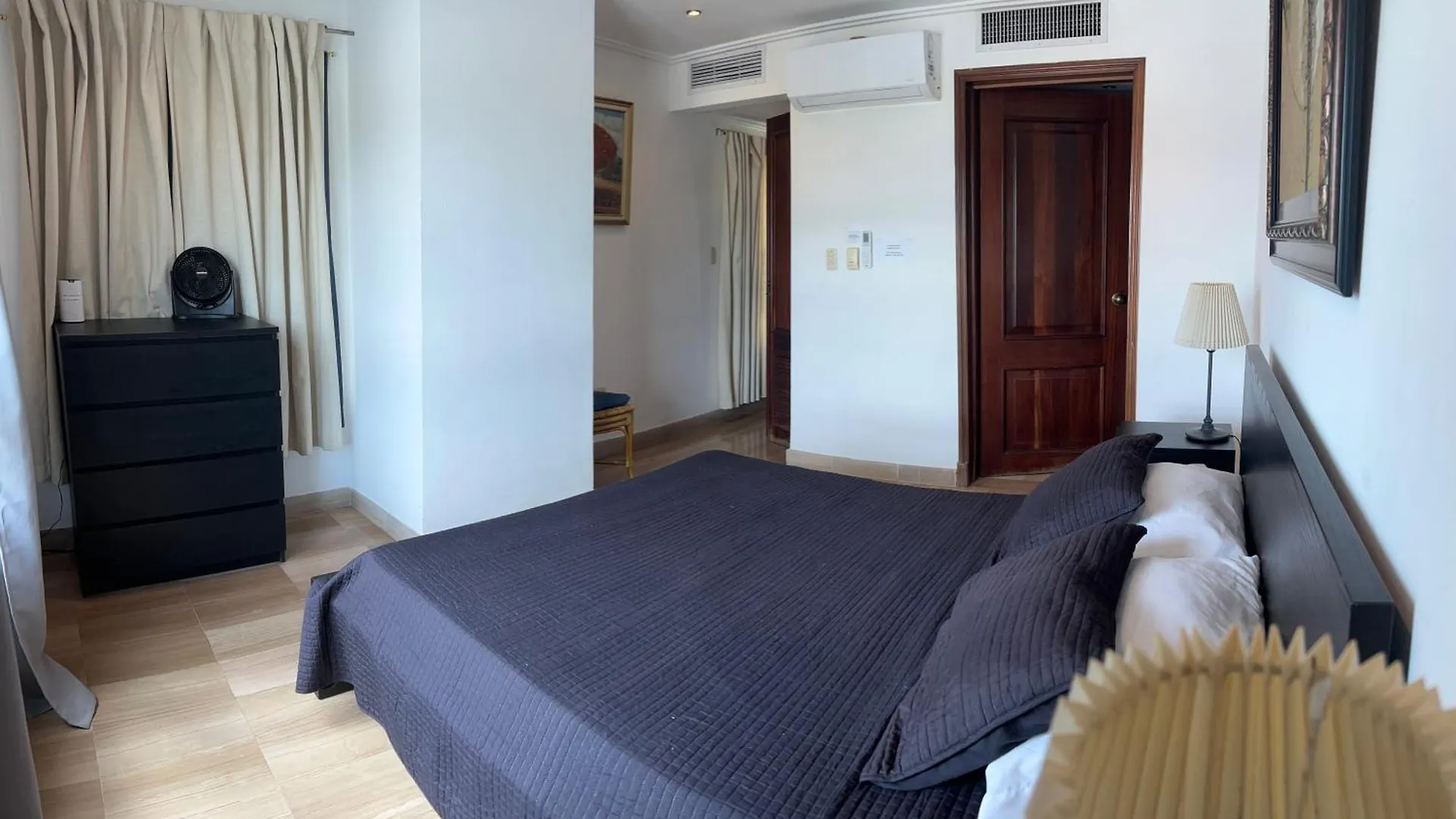 Malecon Center Apartment Santo Domingo